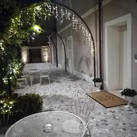 Le Case Cavour Ravenna Exterior photo